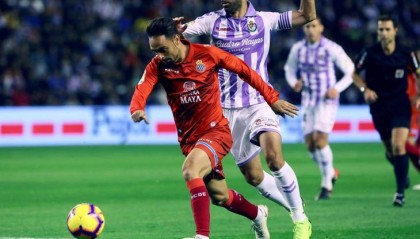 西甲排名保卫战：巴利亚多塞尔塔狭路相逢，谁能主宰命运？