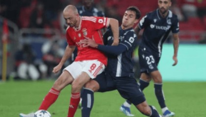 1-0！西甲劲旅虎口夺食+力压三冠王登顶，欧冠2